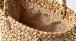 detailed woven bag lining