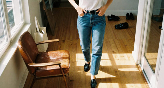This Once-Dated Easy Jeans Outfit Is Cool Again—Here's The It-Girl Proof